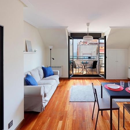 Atico Con Terraza, Vistas Al Mar Y Parking En Playa De S Lorenzo Gijón Exteriör bild