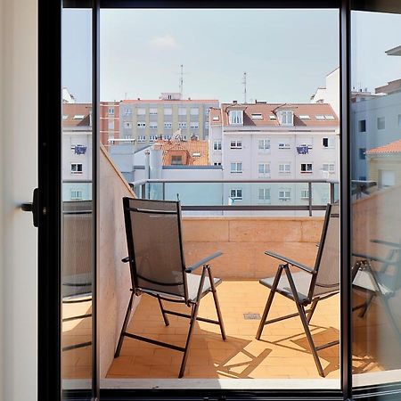 Atico Con Terraza, Vistas Al Mar Y Parking En Playa De S Lorenzo Gijón Exteriör bild