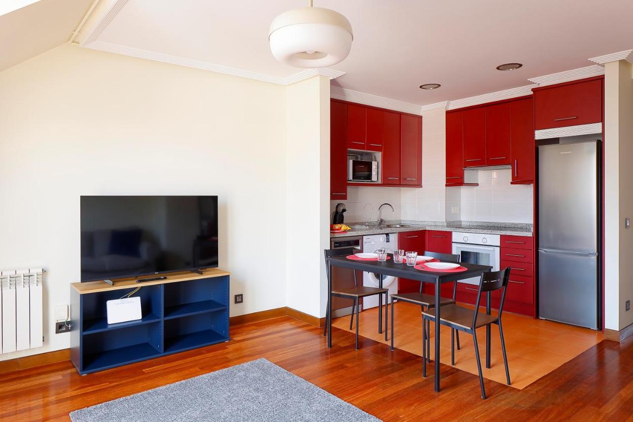 Atico Con Terraza, Vistas Al Mar Y Parking En Playa De S Lorenzo Gijón Exteriör bild