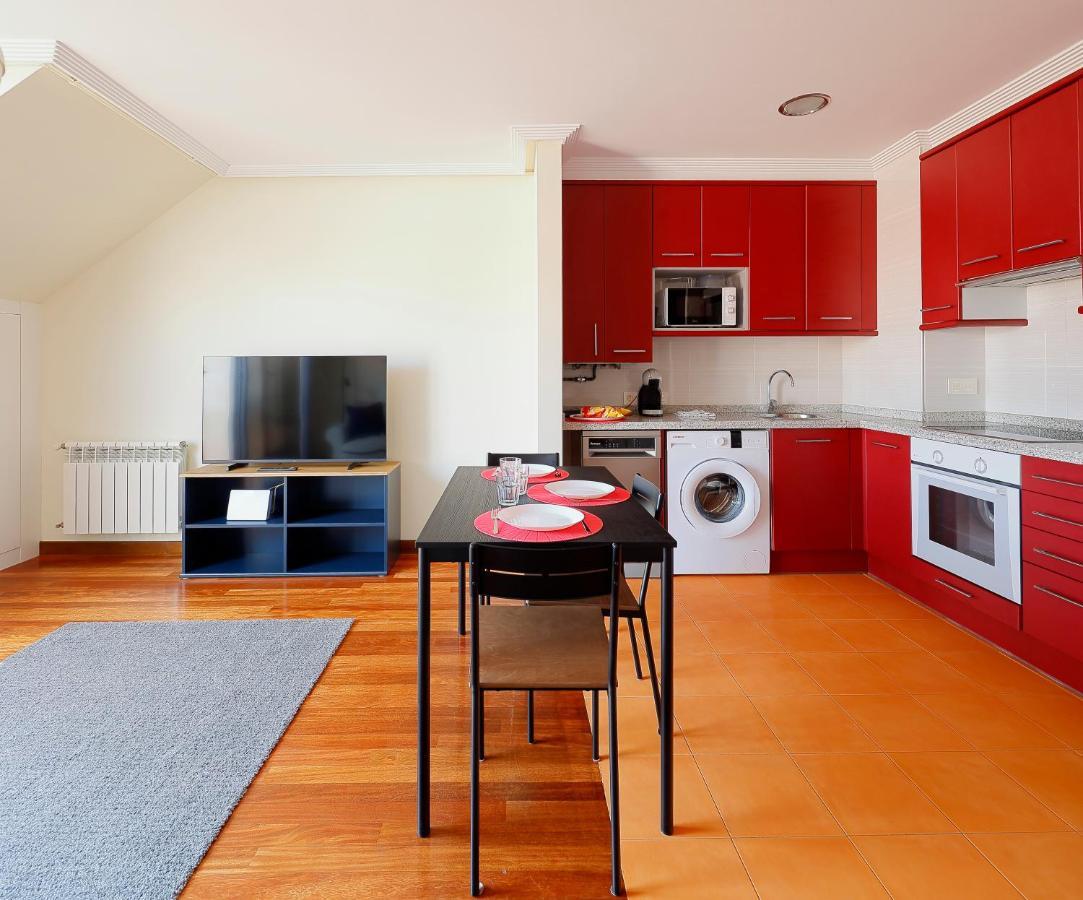 Atico Con Terraza, Vistas Al Mar Y Parking En Playa De S Lorenzo Gijón Exteriör bild