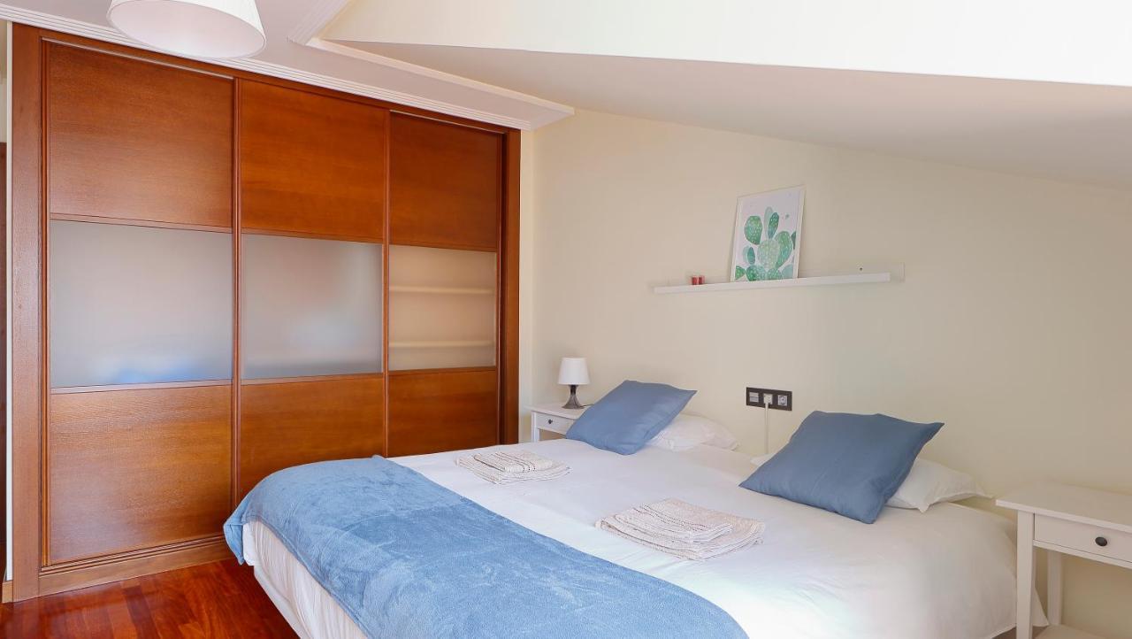 Atico Con Terraza, Vistas Al Mar Y Parking En Playa De S Lorenzo Gijón Exteriör bild
