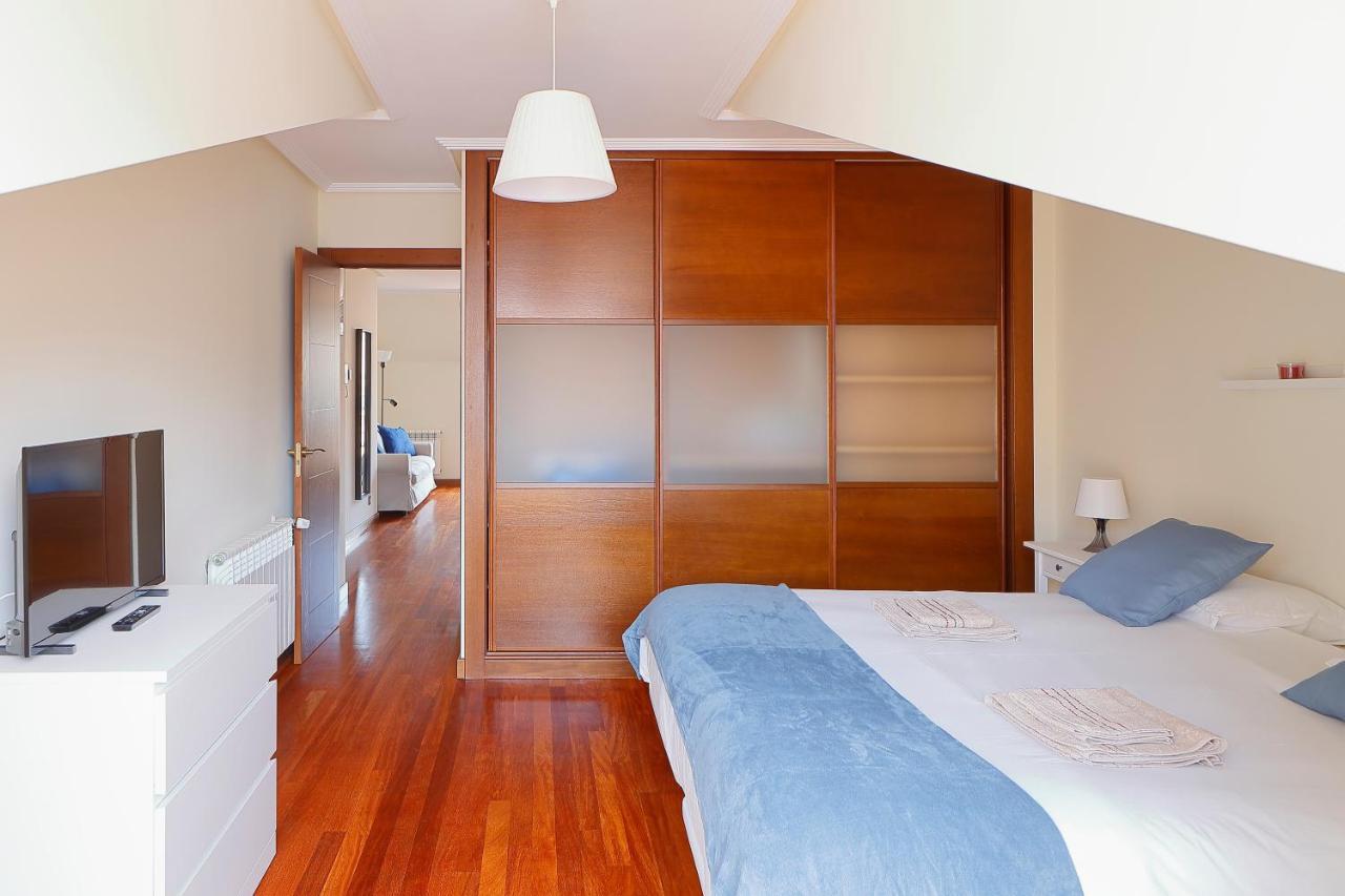Atico Con Terraza, Vistas Al Mar Y Parking En Playa De S Lorenzo Gijón Exteriör bild