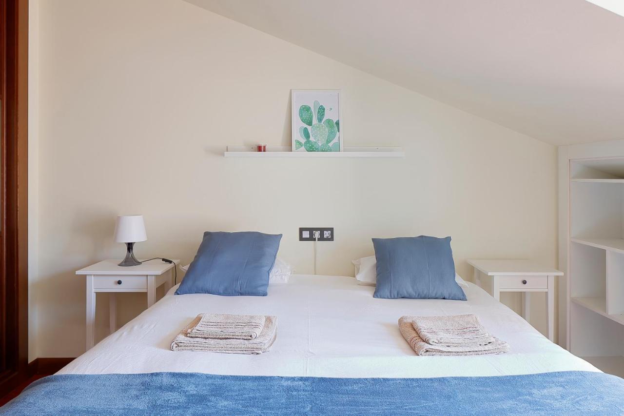 Atico Con Terraza, Vistas Al Mar Y Parking En Playa De S Lorenzo Gijón Exteriör bild